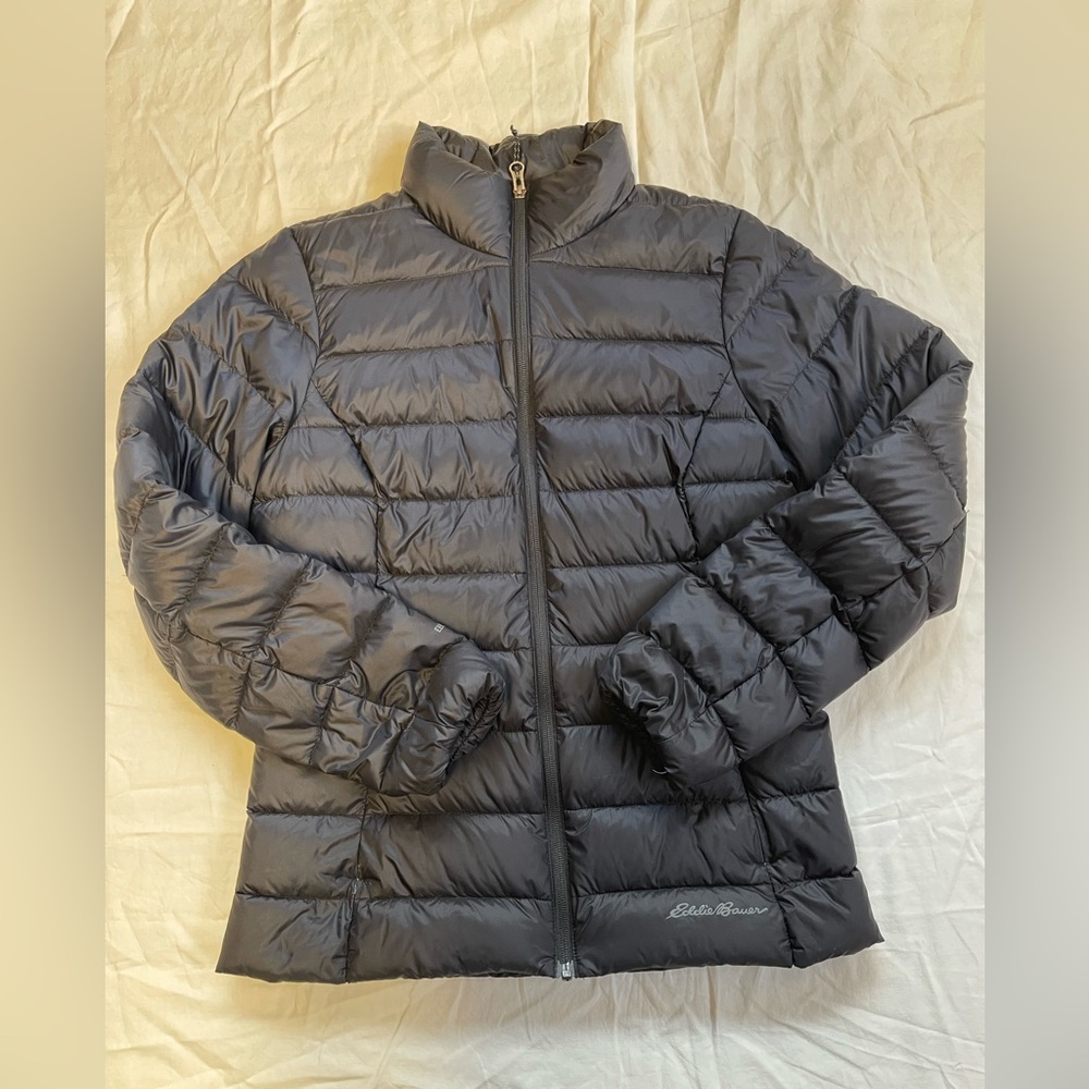 Eddie Bauer Women's Cirruslite Black Puffer Jacket size small